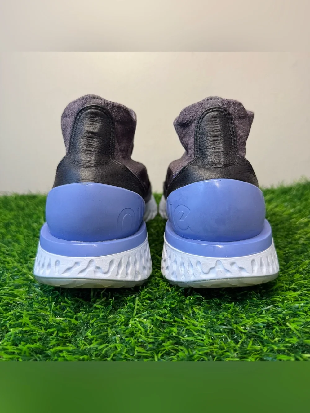 Nike Rise React Flyknit Thunder Grey